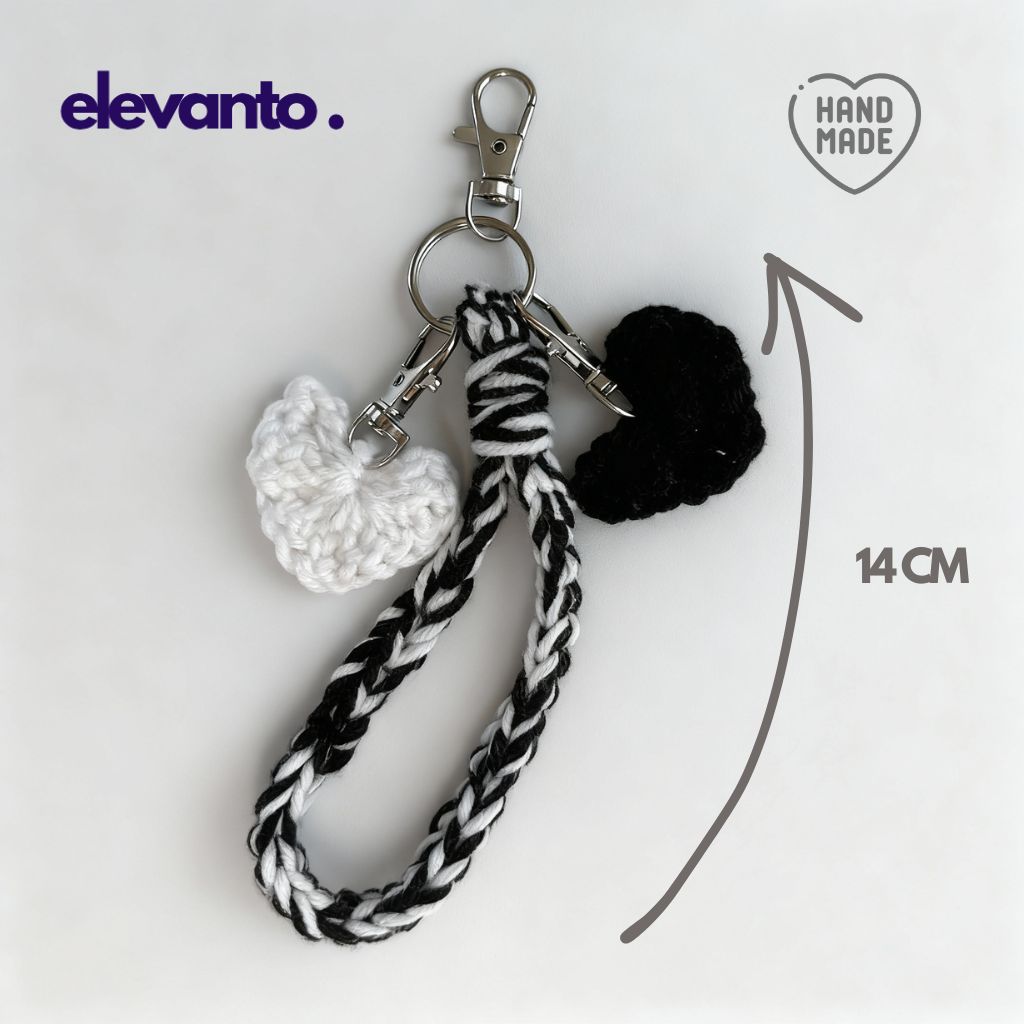 Crochet Keychain Chess Move, Black and White